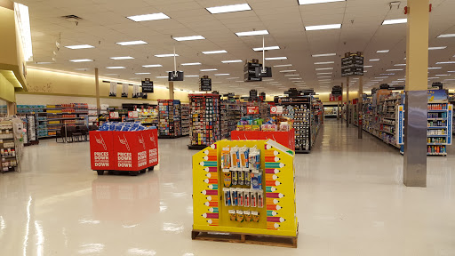 Grocery Store «Winn-Dixie», reviews and photos, 3200 N Ashley St, Valdosta, GA 31602, USA