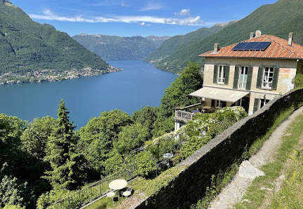 B&B Villa Le Ortensie_Lake Como Via Mario Prada, 8, 22020 Molina CO, Italia
