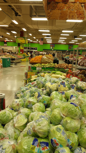 Grocery Store «Garden Fresh Market», reviews and photos, 400 Townline Rd, Mundelein, IL 60060, USA