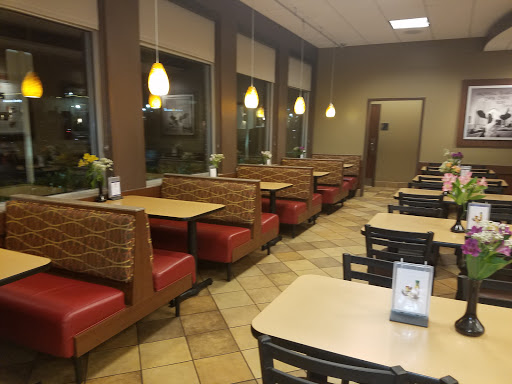 Fast Food Restaurant «Chick-fil-A», reviews and photos, 401 S Mt Juliet Rd #105, Mt Juliet, TN 37122, USA