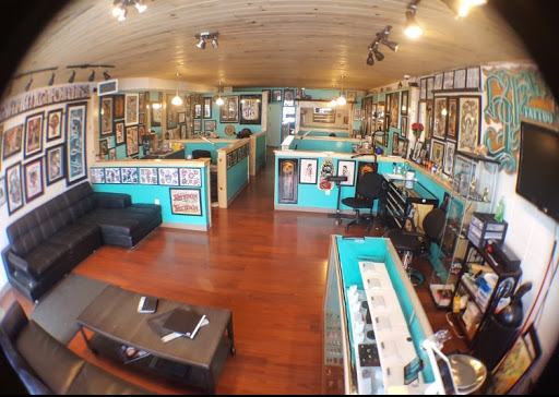 Tattoo Shop «Stay Local Tattoo & Body Prcng», reviews and photos, 3865 Wadsworth Blvd, Wheat Ridge, CO 80033, USA