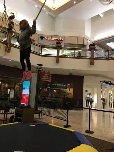 Shoe Store «DSW Designer Shoe Warehouse», reviews and photos, 8251 Flying Cloud Dr #1150, Eden Prairie, MN 55344, USA