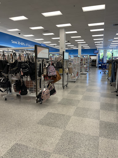 Clothing Store «Ross Dress for Less», reviews and photos, 2735 Harrison Ave NW, Olympia, WA 98502, USA