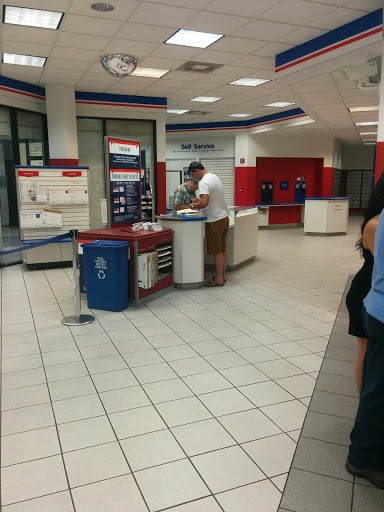 Post Office «United States Postal Service», reviews and photos, 2440 W 60th St, Hialeah, FL 33016, USA