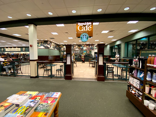 Book Store «Barnes & Noble», reviews and photos, 2619 Miamisburg Centerville Rd, Dayton, OH 45459, USA