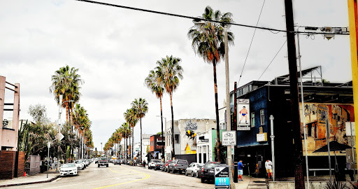 Shopping Mall «Abbot Kinney BLVD Shopping», reviews and photos, Navarre Ct, Venice, CA 90291, USA