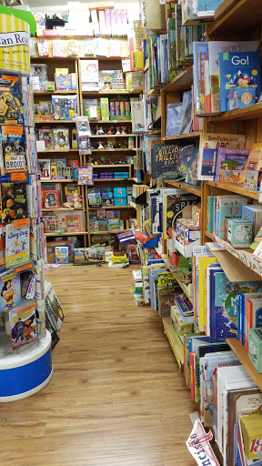 Book Store «Green Apple Books», reviews and photos, 506 Clement St, San Francisco, CA 94118, USA