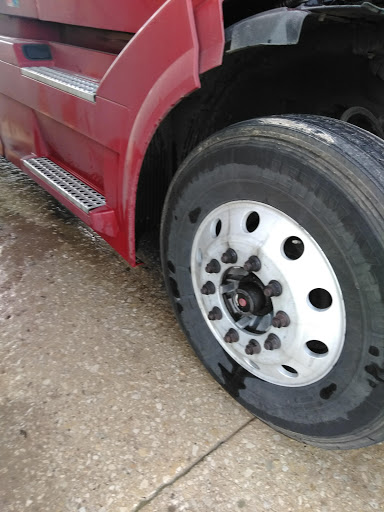 Car Wash «Pumphouse Car Wash», reviews and photos, 14814 Lytle Somerset St, Lytle, TX 78052, USA