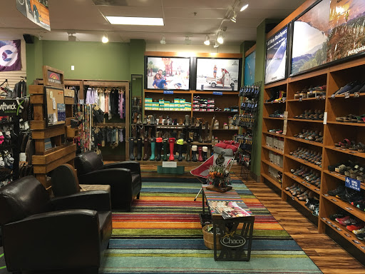 Outlet Mall «The Outlet Shops of Grand River», reviews and photos, 6200 Grand River Pkwy, Leeds, AL 35094, USA