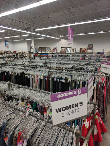 Thrift Store «Goodwill», reviews and photos