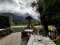 Atmosphère du Restaurant français La Crémerie des Aiguilles à Chamonix-Mont-Blanc - n°14