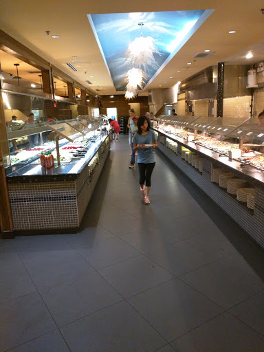 Shopping Mall «Sully Place Shopping Center», reviews and photos, 13884 Metrotech Dr, Chantilly, VA 20151, USA