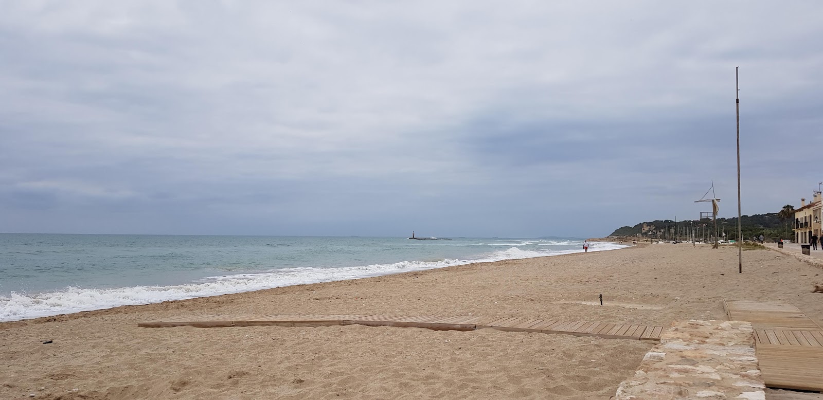 Foto de Praia Altafulla com alto nível de limpeza