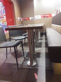 Atmosphère du Restaurant KFC Arles - n°13