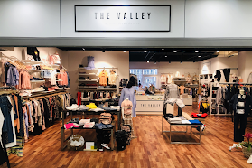 THE VALLEY a multibrandstore
