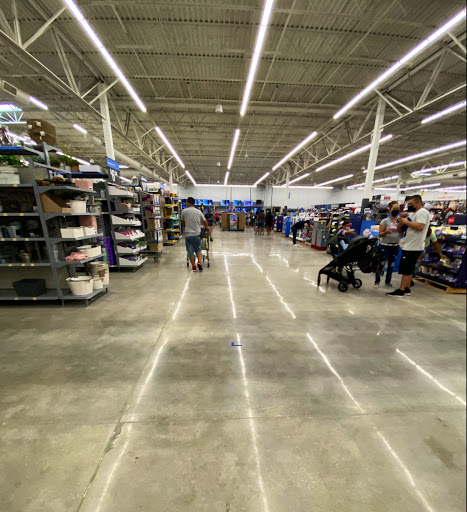 Department Store «Walmart Supercenter», reviews and photos, 4400 13th St, St Cloud, FL 34769, USA
