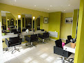 Photo du Salon de coiffure L esthetif Coiffeur Barbier Institut de beaute à Combs-la-Ville