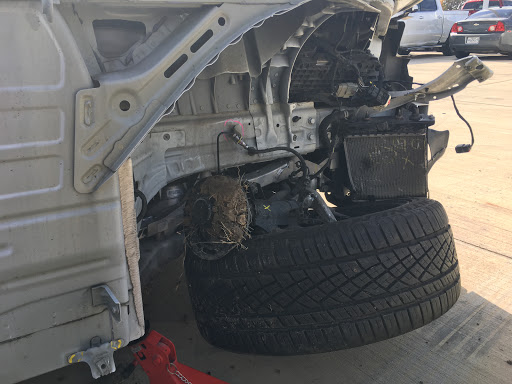 Auto Body Shop «Classic Collision Center», reviews and photos, 3001 William D Tate Ave, Grapevine, TX 76051, USA