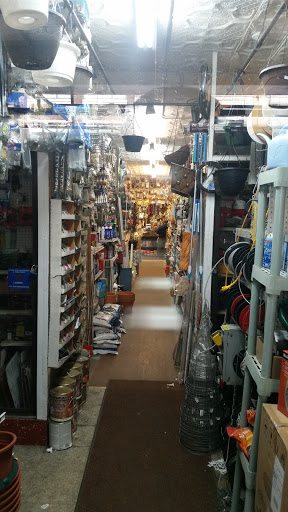 Hardware Store «Mitchell Hardware Supply», reviews and photos, 2141 W Cermak Rd, Chicago, IL 60608, USA