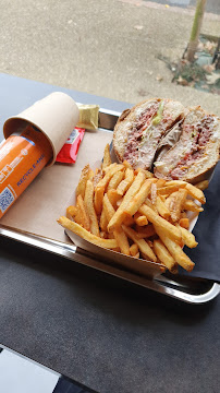 Plats et boissons du Restaurant Trusty Burger à Magny-le-Hongre - n°11