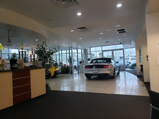 Used Car Dealer «Hertz Car Sales Orlando East», reviews and photos, 2000 N Semoran Blvd, Winter Park, FL 32792, USA
