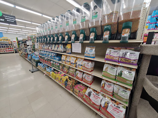 Pet Supply Store «Pet Supplies Plus», reviews and photos, 471 Boston Post Rd, Orange, CT 06477, USA