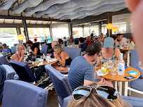 Atmosphère du Restaurant de sundae Glacier ROCCA SERRA à Bonifacio - n°3