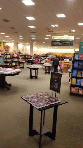 Book Store «Barnes & Noble», reviews and photos, 70 Worcester-Providence Turnpike, Millbury, MA 01527, USA