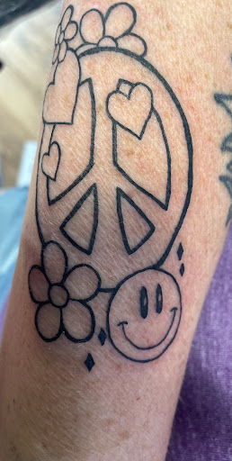 Explore twin tattoo ideas for mom, creative tattoo ideas in Olympia, available at Redpups LACEY Tattoo CO