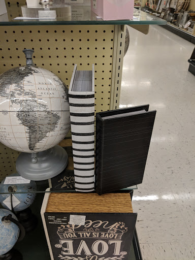 Craft Store «Hobby Lobby», reviews and photos, 815 Brandilynn Blvd, Cedar Falls, IA 50613, USA