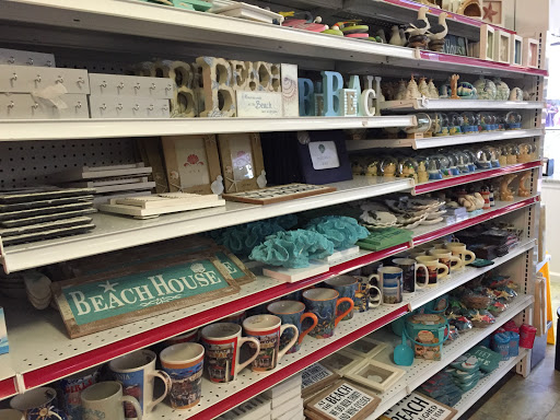 Department Store «Dellas 5 & 10», reviews and photos, 503 Washington St, Cape May, NJ 08204, USA