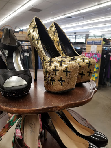 Thrift Store «Graham Goodwill», reviews and photos, 10113 224th St E, Graham, WA 98338, USA