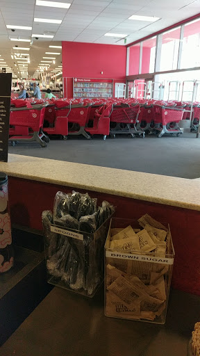 Department Store «Target», reviews and photos, 1555 40th St, Emeryville, CA 94608, USA