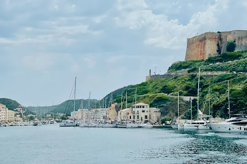 Hafen von Bonifacio à Bonifacio