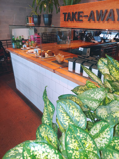 Coffee Shop «Commonwealth Cafe», reviews and photos, 300 Hamilton Row, Birmingham, MI 48009, USA