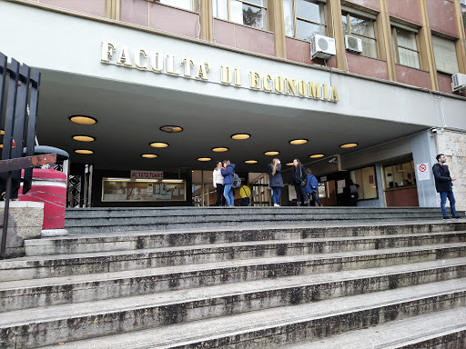 Università degli Studi di Roma La Sapienza - Facoltà di Economia