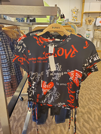 Shoe Store «Papaya Clothing», reviews and photos, 410 Coneflower Dr, Garland, TX 75040, USA