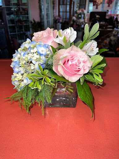 Florist «Jasmine Flowers & Gifts», reviews and photos, 1722 E Bijou St, Colorado Springs, CO 80909, USA