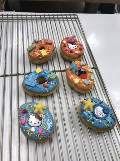 Donut Shop «Ferguson Donut Shop», reviews and photos, 8537 Ferguson Rd, Dallas, TX 75228, USA