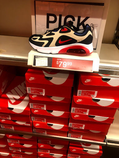 Sporting Goods Store «Nike Factory Store», reviews and photos, 1622 Galleria Blvd, Brentwood, TN 37027, USA