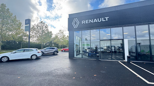 Photo 2 - RENAULT CONFOLENS