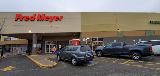 Grocery Store «Fred Meyer», reviews and photos, 17404 Meridian E, Puyallup, WA 98375, USA