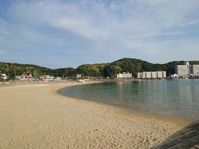 芝生広場