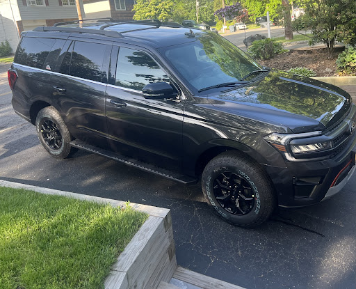 Ford Dealer «Ford Lincoln of Huntington», reviews and photos, 333 W Jericho Turnpike, Huntington, NY 11743, USA