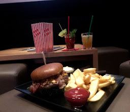 CINE BAR - Kreuzviertel photo