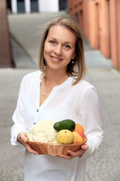 Sasha Glad - nutritionist, psychologist, coach