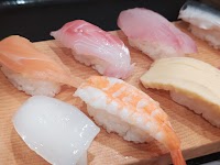 魚魚寿司（ととすし）