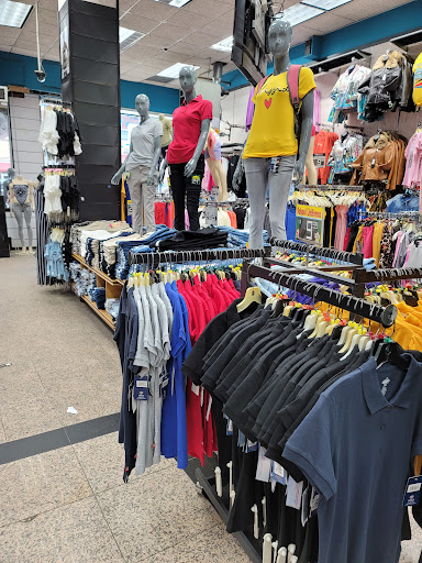 Clothing Store «V.I.M.», reviews and photos, 863 Broad St, Newark, NJ 07102, USA