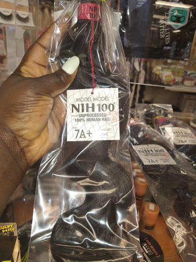 Beauty Product Supplier «Images Beauty Supply (123 Plus)», reviews and photos, 7100 Missouri Ave, East St Louis, IL 62207, USA