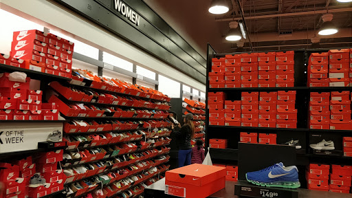 Sporting Goods Store «Nike Factory Store», reviews and photos, 447 Great Mall Dr #484, Milpitas, CA 95035, USA